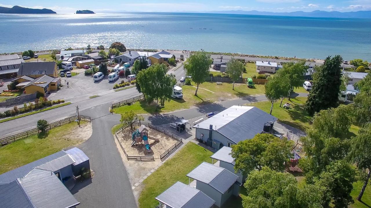 Marahau Beach Camp Exteriör bild